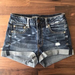 American Eagle High-Rose Shorts